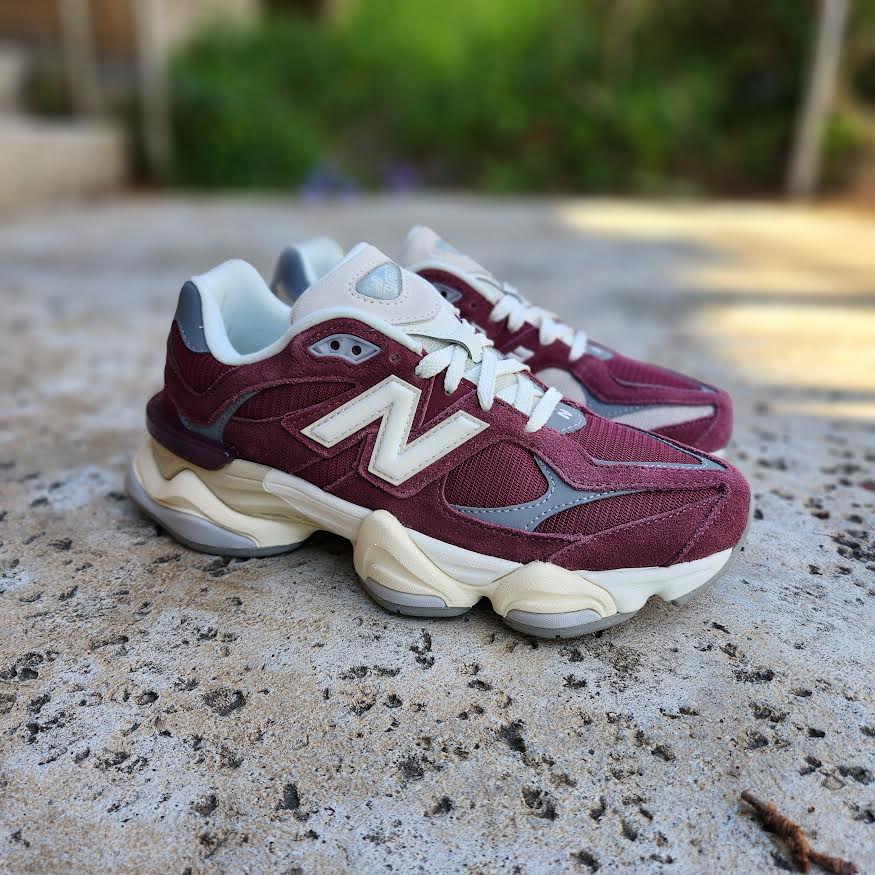 Sneaker New Balance 52 Burgundy New Balance 9060 – PRIVATE SNEAKERS