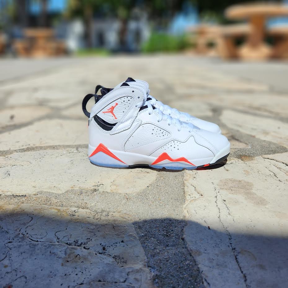 Air Jordan Retro GS – PRIVATE SNEAKERS - Main Image