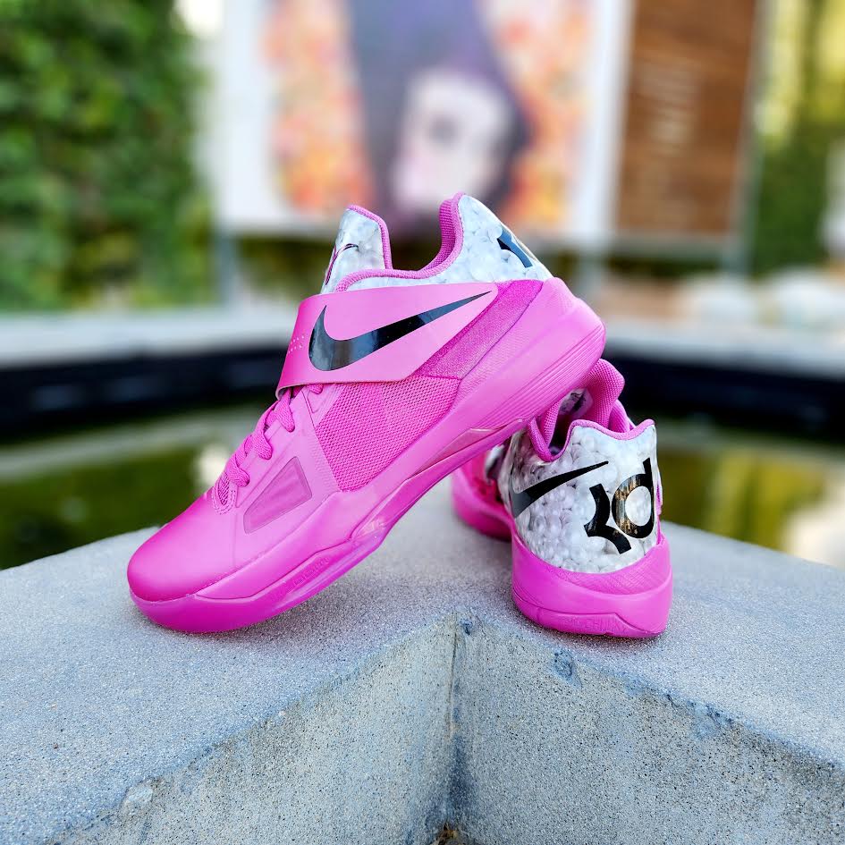 NIKE ZOOM KD IV 'AUNT PEARL' – PRIVATE SNEAKERS - Main Image