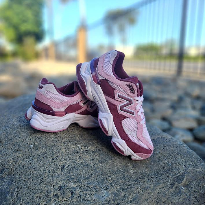 NEW BALANCE 9060 GS – PRIVATE SNEAKERS