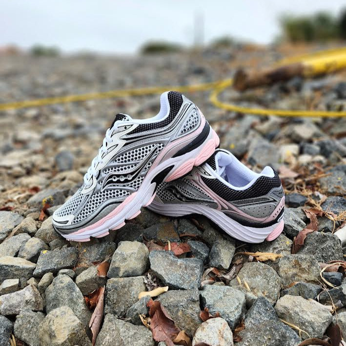 Saucony Men Saucony Omni 16 Womens Silver SAUCONY PROGRID OMNI