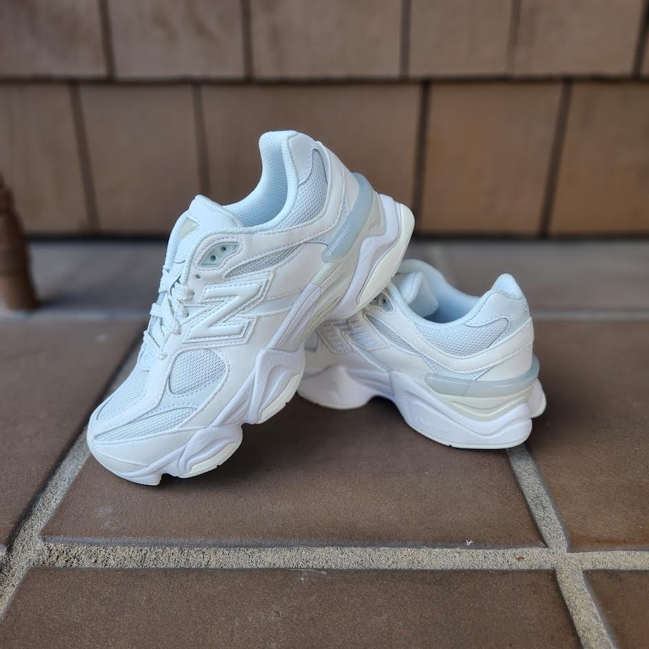 NEW BALANCE 9060 GS 'GHOST' – PRIVATE SNEAKERS