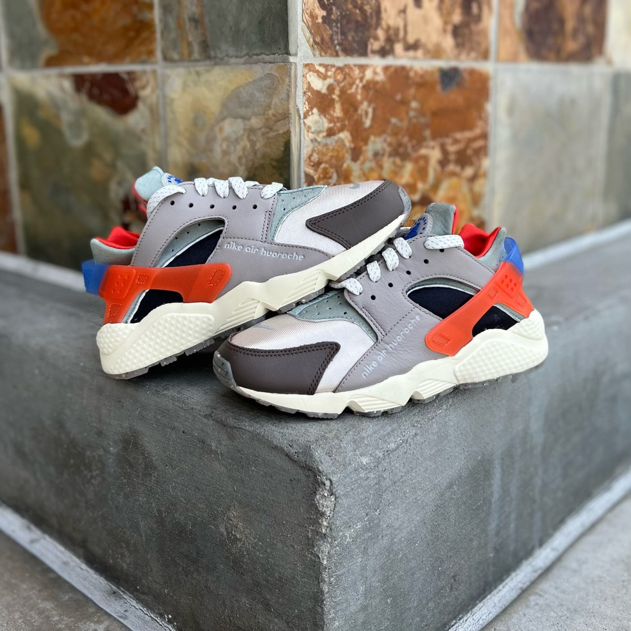 Nike Air Huarache Grey Orange Nike Air Huarache Premium Enigma