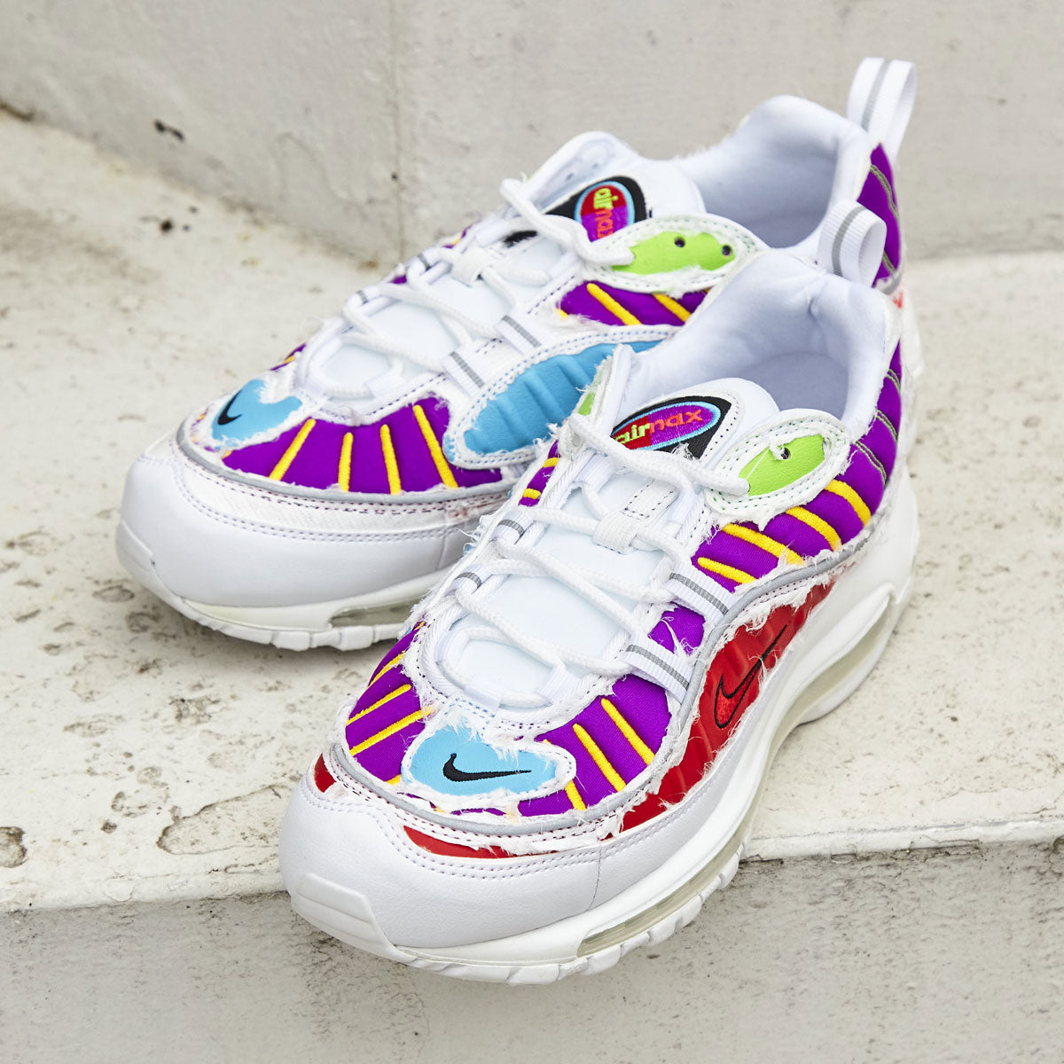 Women Nike Air Max 98 LX Cut Away - Main Image