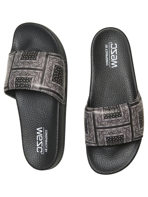 Wesc Bandana Slides – PRIVATE SNEAKERS display picture 1