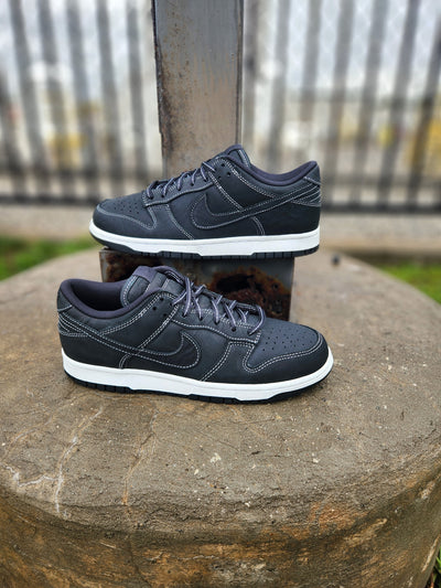 Nike Dunk Low ‘Off Noir Summit White’