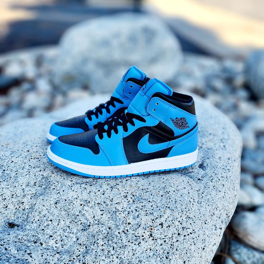 Air Jordan 1 Mid – PRIVATE SNEAKERS