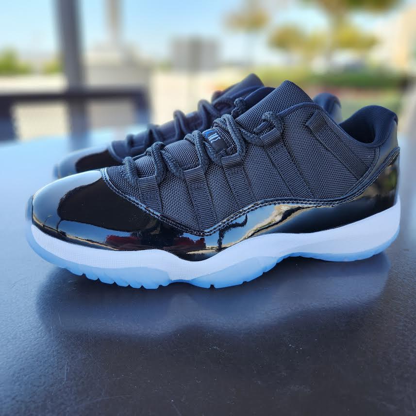 Air Jordan 11 Retro Low 'SPACEJAM' - Main Image