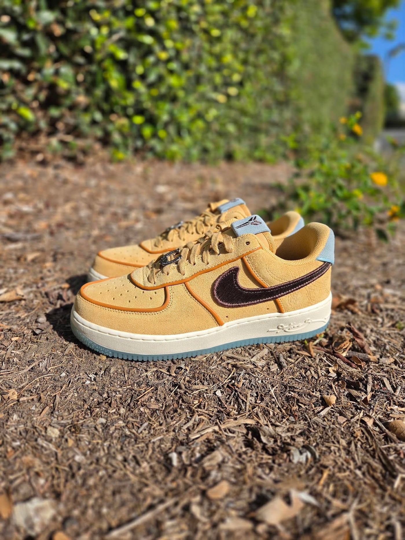 NIKE KOBE AIR FORCE 1 LOW PROTRO 