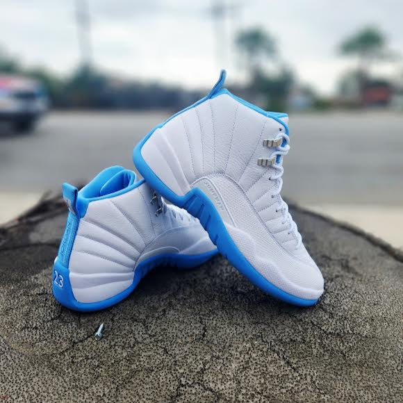 【スニーカー:新品】NIKE AIR JORDAN 12 RETRO Melo Nike Air Jordan 12 Retro Melo CT8013-112 Mens Women's, Kids New