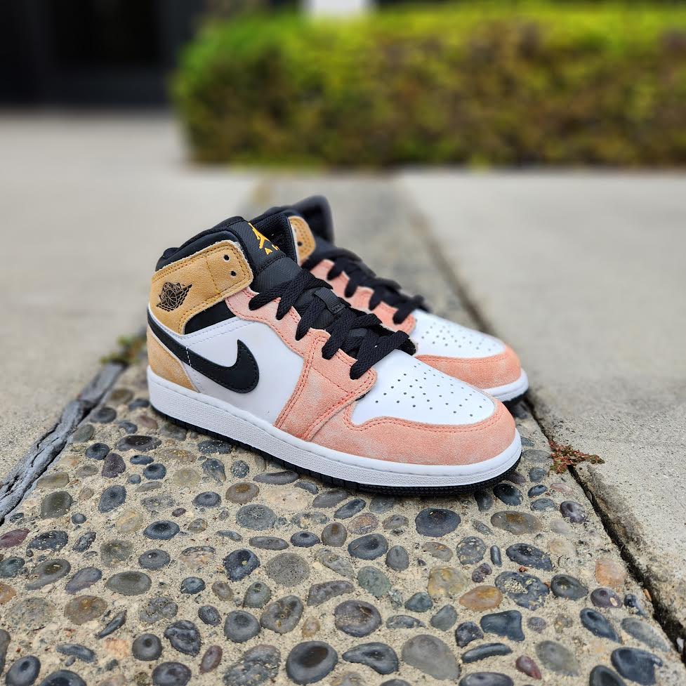 Air Jordan Mid SE GS