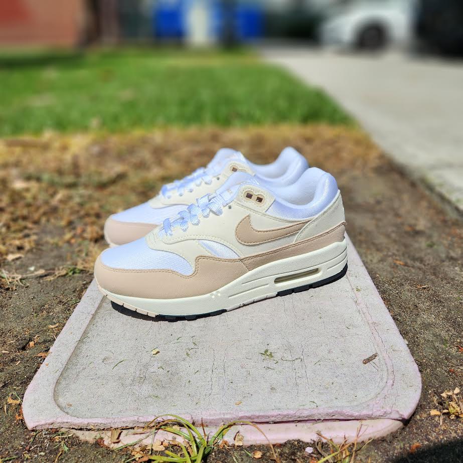 W Nike Air Max 1 – PRIVATE SNEAKERS
