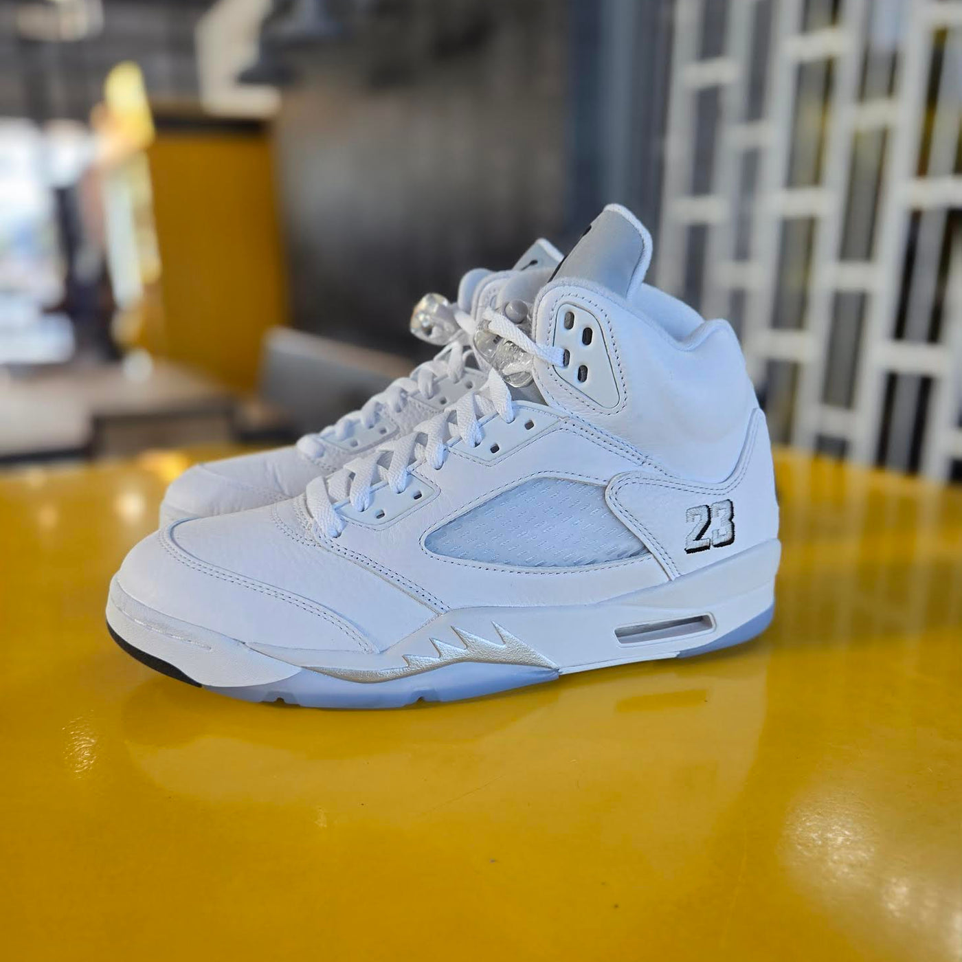 AIR JORDAN 5 RETRO OG  display picture 3