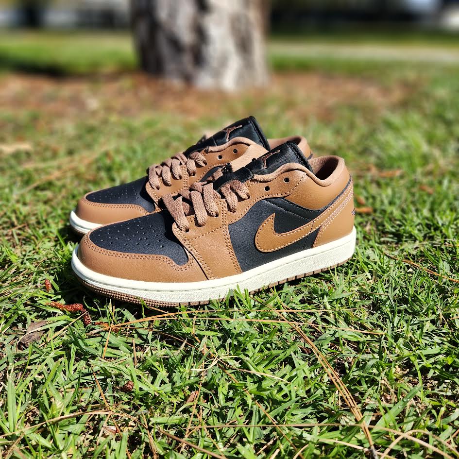 W Air Jordan 1 Low – PRIVATE SNEAKERS