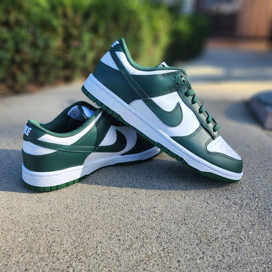 Nike Dunk Low Retro "Michigan State"1