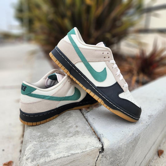 Nike Dunk Low – PRIVATE SNEAKERS - Main Image