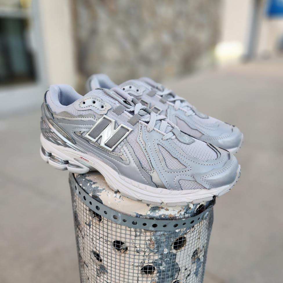 New Balance 1906D “Protection Pack” Silver Metallic 3M