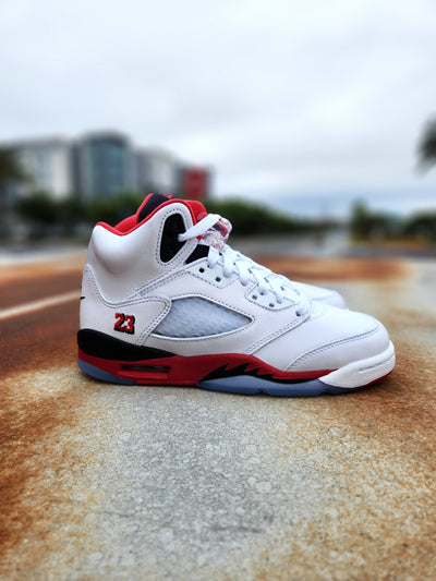 Air Jordan 5 GS  ‘Fire Red’