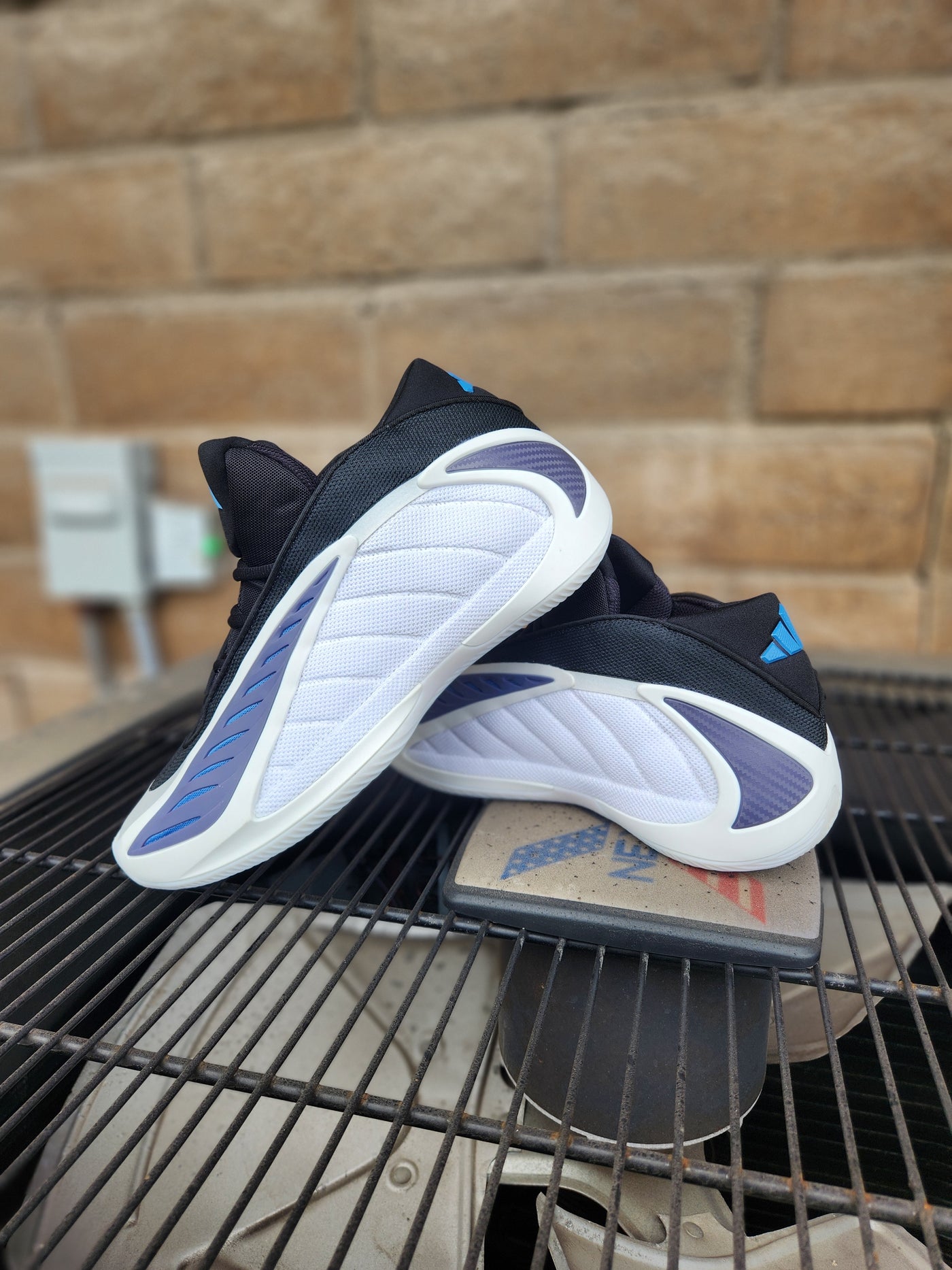 ADIDAS ANTHONY EDWARDS 2