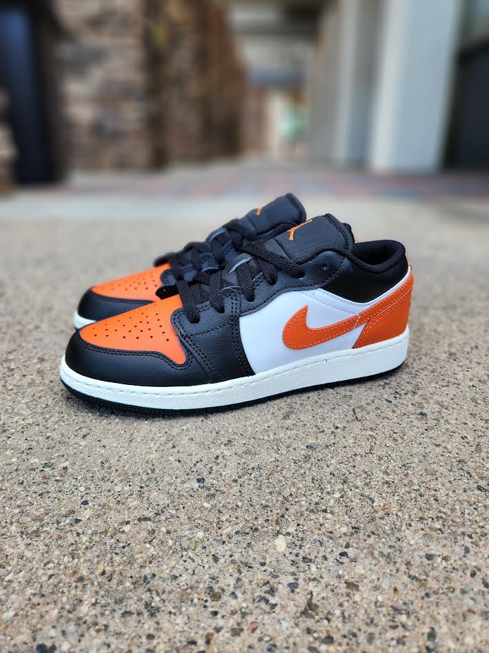 Air Jordan 1 Low GS – PRIVATE SNEAKERS