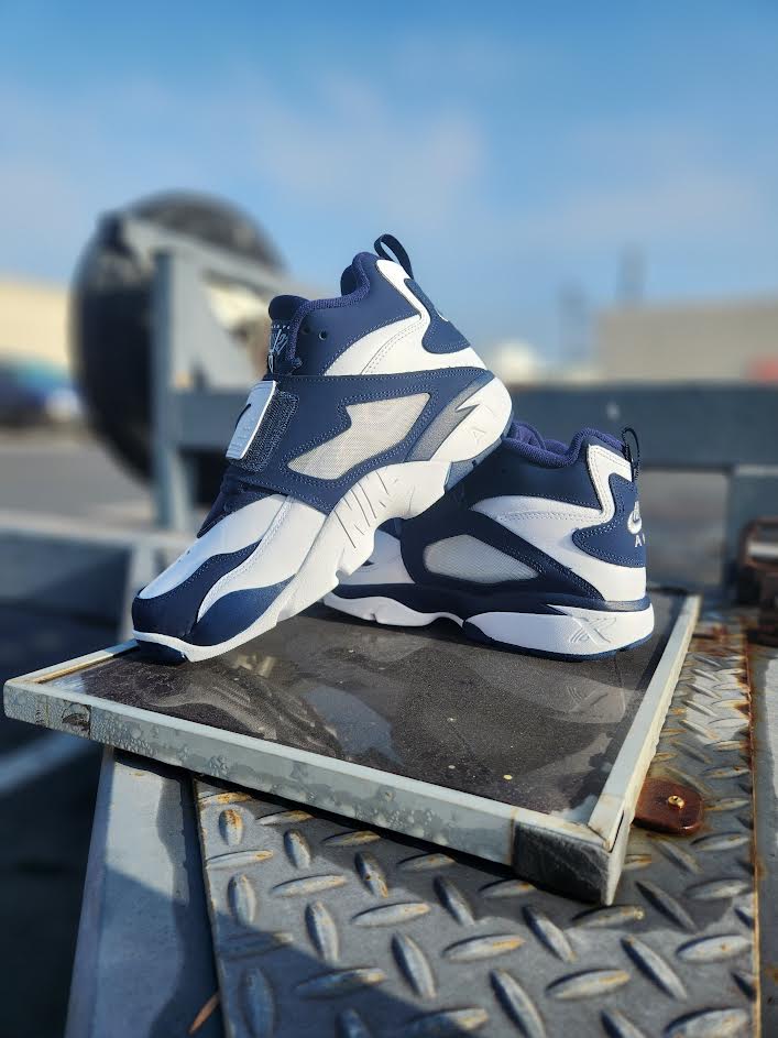 Nike Air Diamond Turf