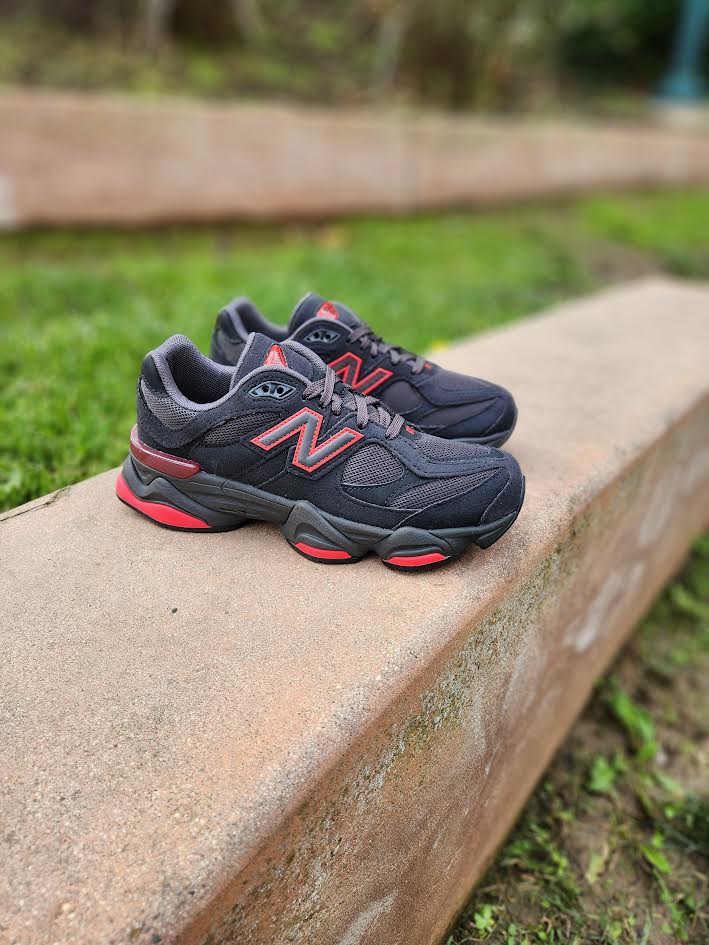 NEW BALANCE 9060 GS