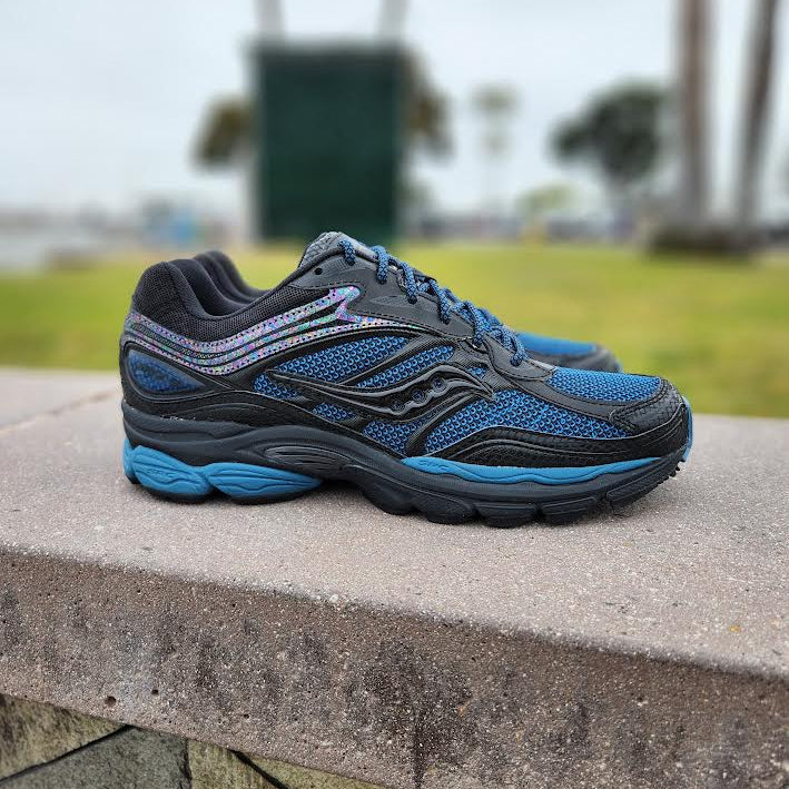 SAUCONY PROGRID OMNI 9 BLACK GLOW