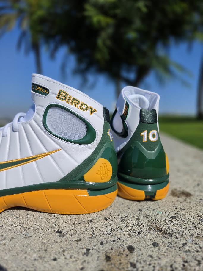 NIKE AIR ZOOM HUARACHE 2K4 SB 'SUE BIRD' – PRIVATE SNEAKERS