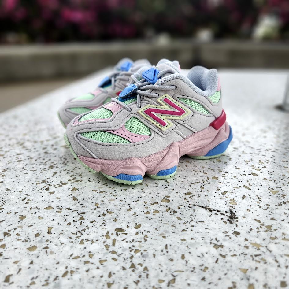 NEW BALANCE 9060 – PRIVATE SNEAKERS display picture 1