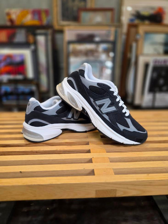 Men\'s Size 11 - New Balance 2010 Casual Black Grey Shoes Sneakers U2010892  NEW New Balance U2010892 ABZORB 2010Black and Grey – Purple  main image 3