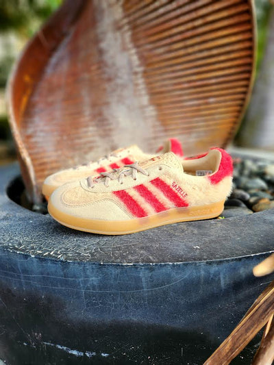 W Adidas Gazelle Indoor "Tan Red"