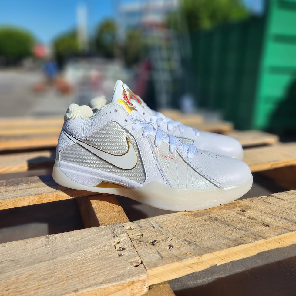 all white kd shoes
