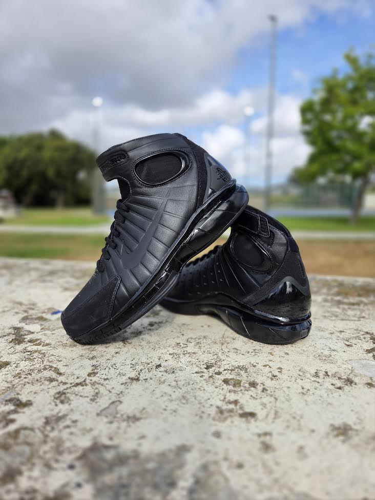 NIKE AIR ZOOM HUARACHE 2K4 OT BLACK – PRIVATE SNEAKERS