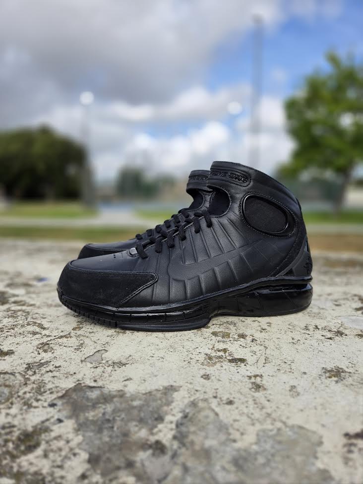 NIKE AIR ZOOM HUARACHE 2K4 OT BLACK – PRIVATE SNEAKERS