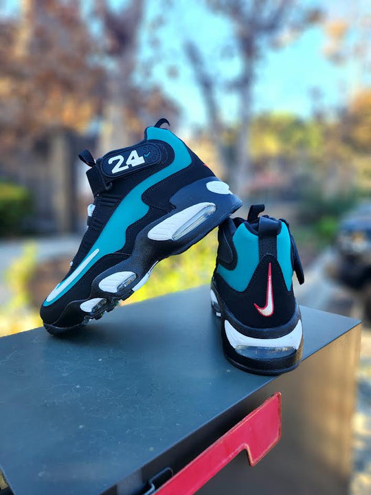 AIR GRIFFEY MAX 1 FRESHWATER – PRIVATE SNEAKERS display picture 3