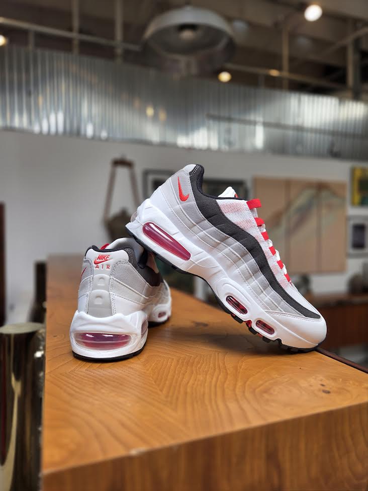 NIKE AIR MAX 95 BIG BUBBLE PREMIUM 'COMET' – PRIVATE SNEAKERS