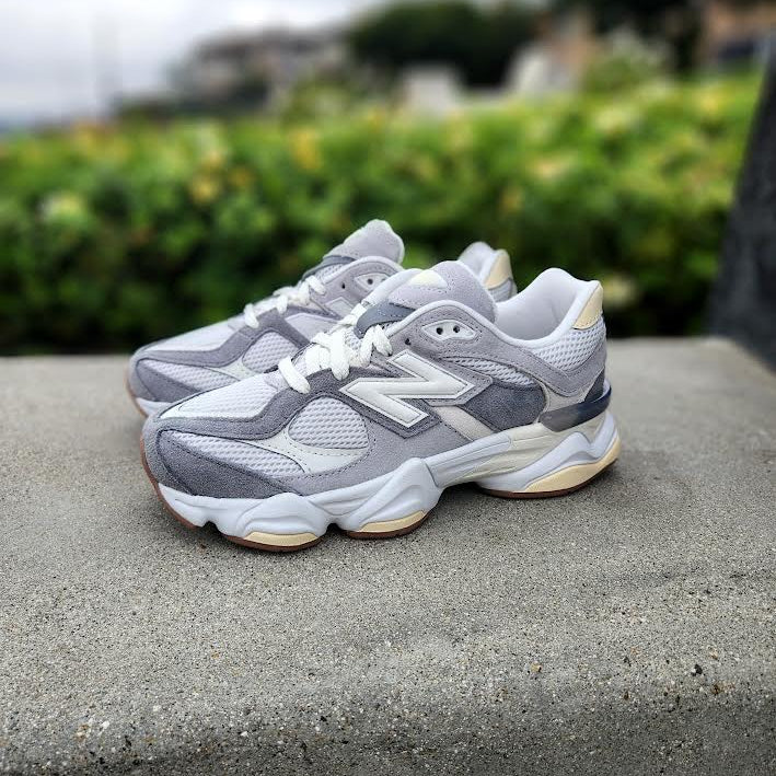NEW BALANCE 9060 – PRIVATE SNEAKERS