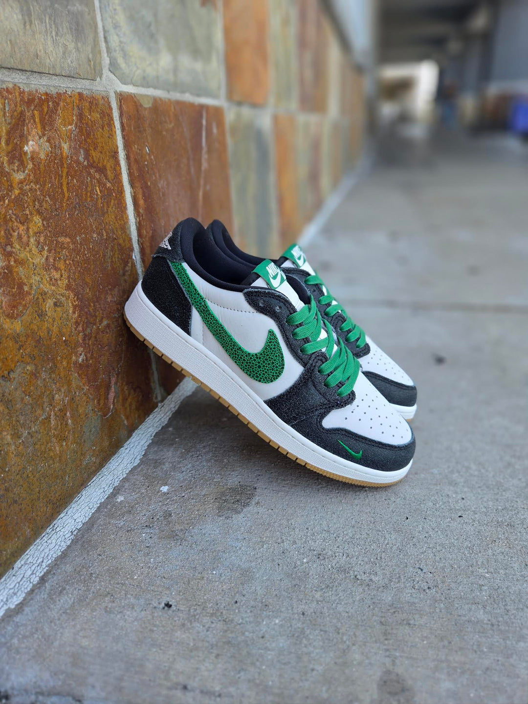 れ*ん様 NIKE air jordan 1 retro low og gs 2 AIR JORDAN 1 RETRO LOW OG GS PHANTOM AND PINE GREEN – PRIVATE SNEAKERS