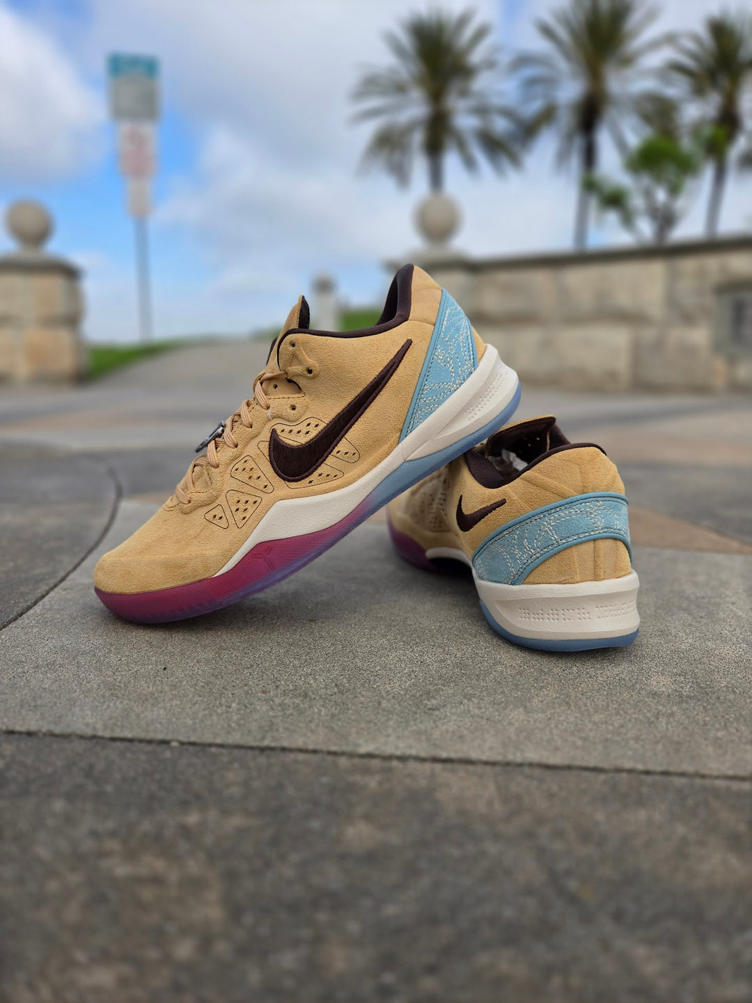 KOBE VIII PROTRO LT 'SIEMPRE HERMANOS' – PRIVATE SNEAKERS