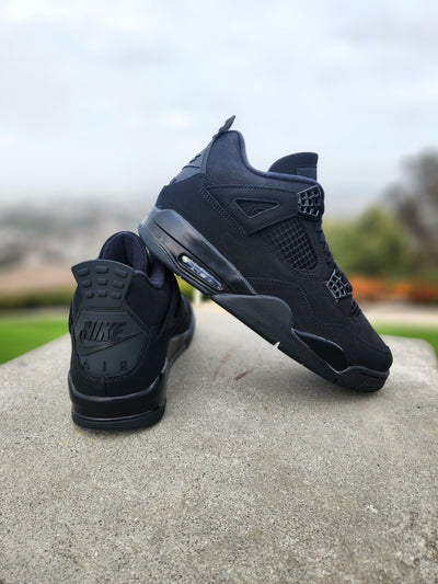 Air Jordan 4 Retro “Black Cat”