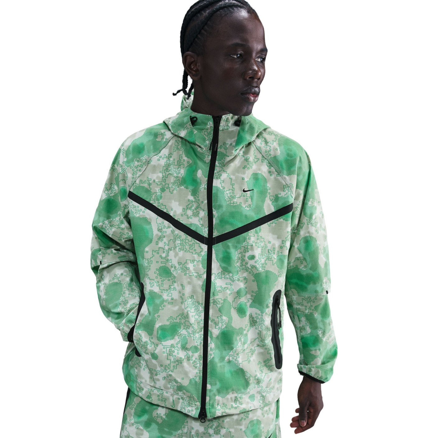 Nike Tech Men's Dri-FIT Woven Camo Windrunner Oversized Jacket