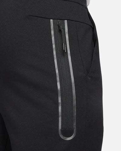 Nike Tech Fleece Lightweight Slim Fit Jogger Sweatpants