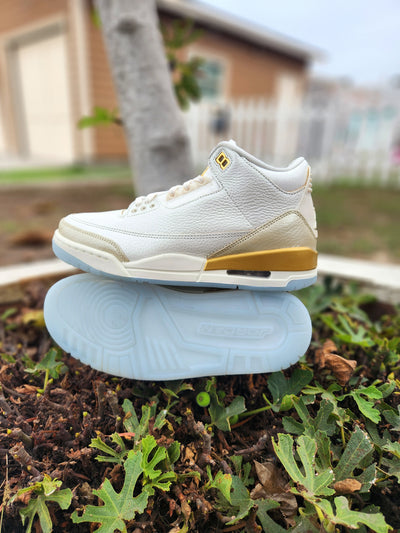 W Air Jordan 3 Retro "Sail and Pale Ivory"