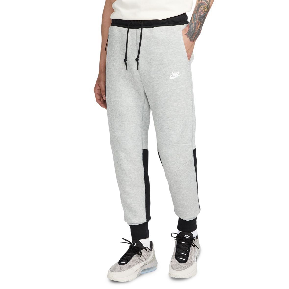 Nike Sportswear Tech Fleece Slim Fit Joggers