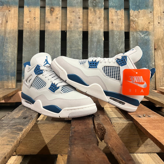 Air Jordan 4 Retro 'MILITARY BLUE' – PRIVATE SNEAKERS
