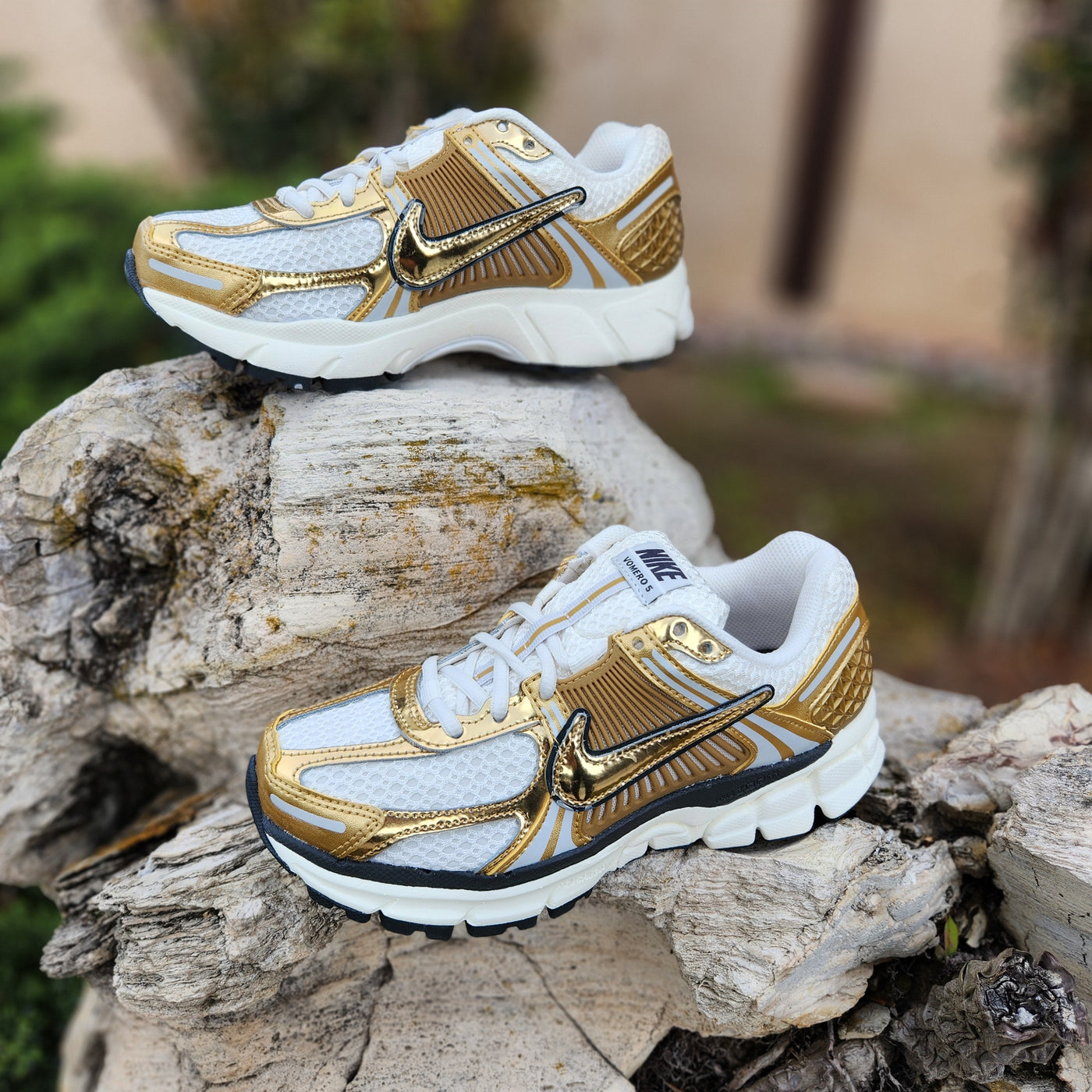 W Nike Zoom Vomero 'GOLD CHAIN'