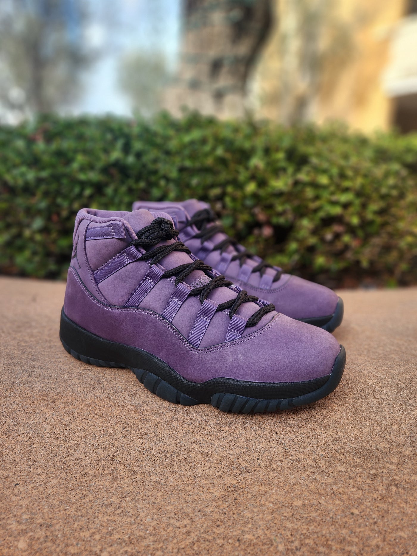 AIR JORDAN 11 RETRO 'MOJAVE'