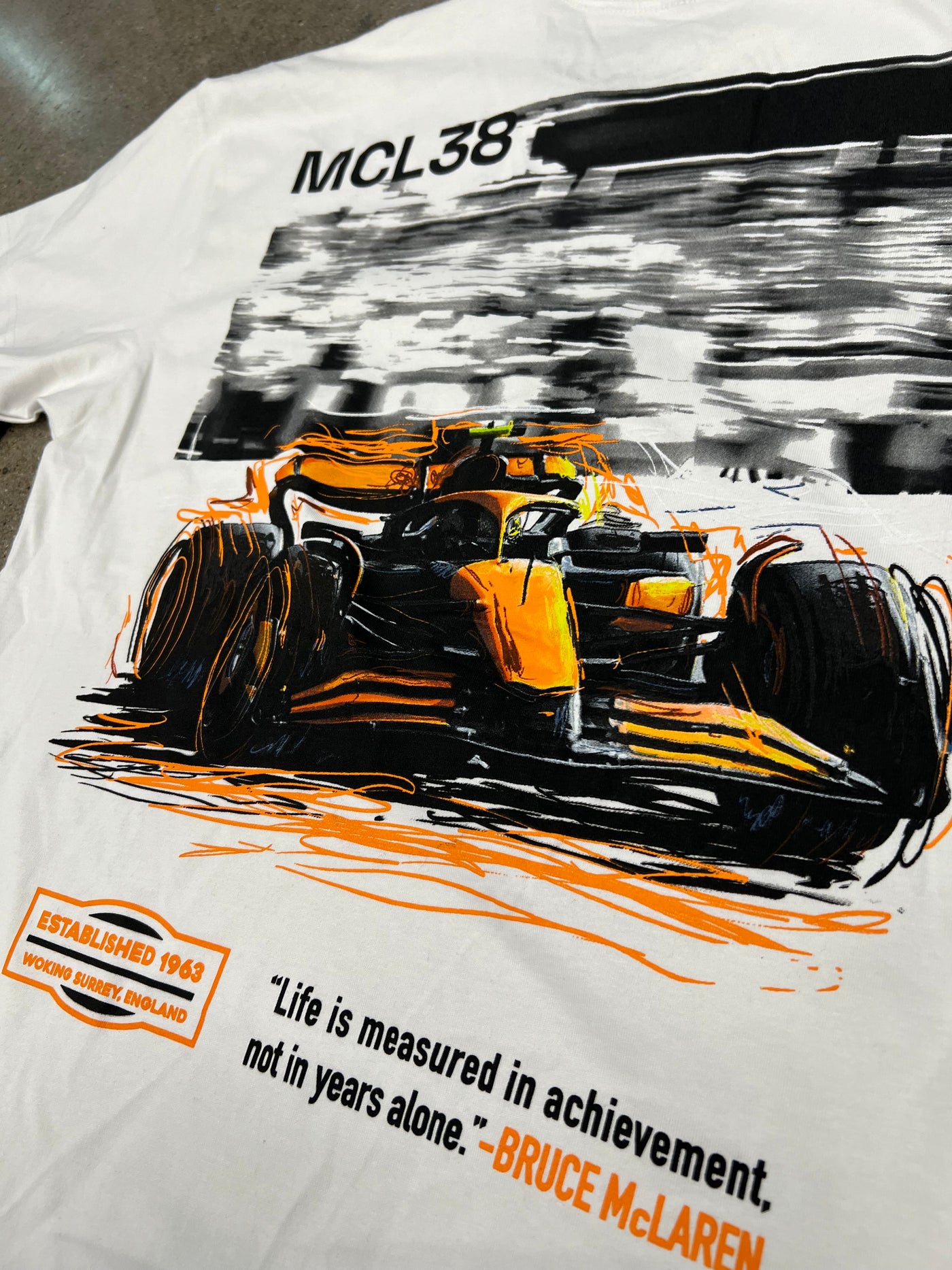 MITCHELL & NESS MCLAREN AUTO RACING IN THE FAST LANE