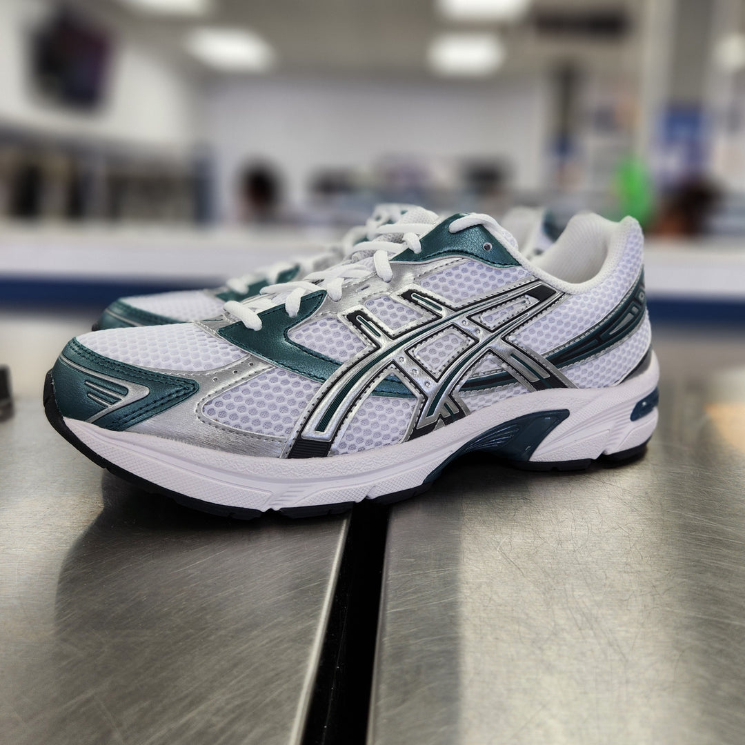 A57E2877-E462-41CC-B738-