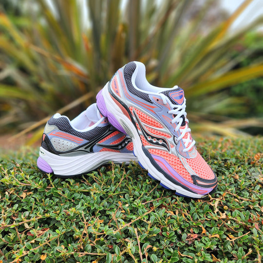SAUCONY PROGRID OMNI 9 – PRIVATE SNEAKERS